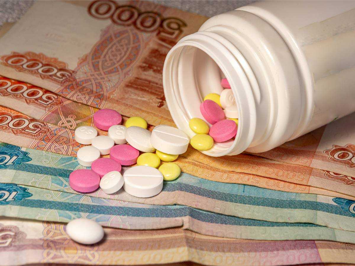 Сенаторы предложили выделить деньги из бюджета на закупку незарегистрированных лекарств