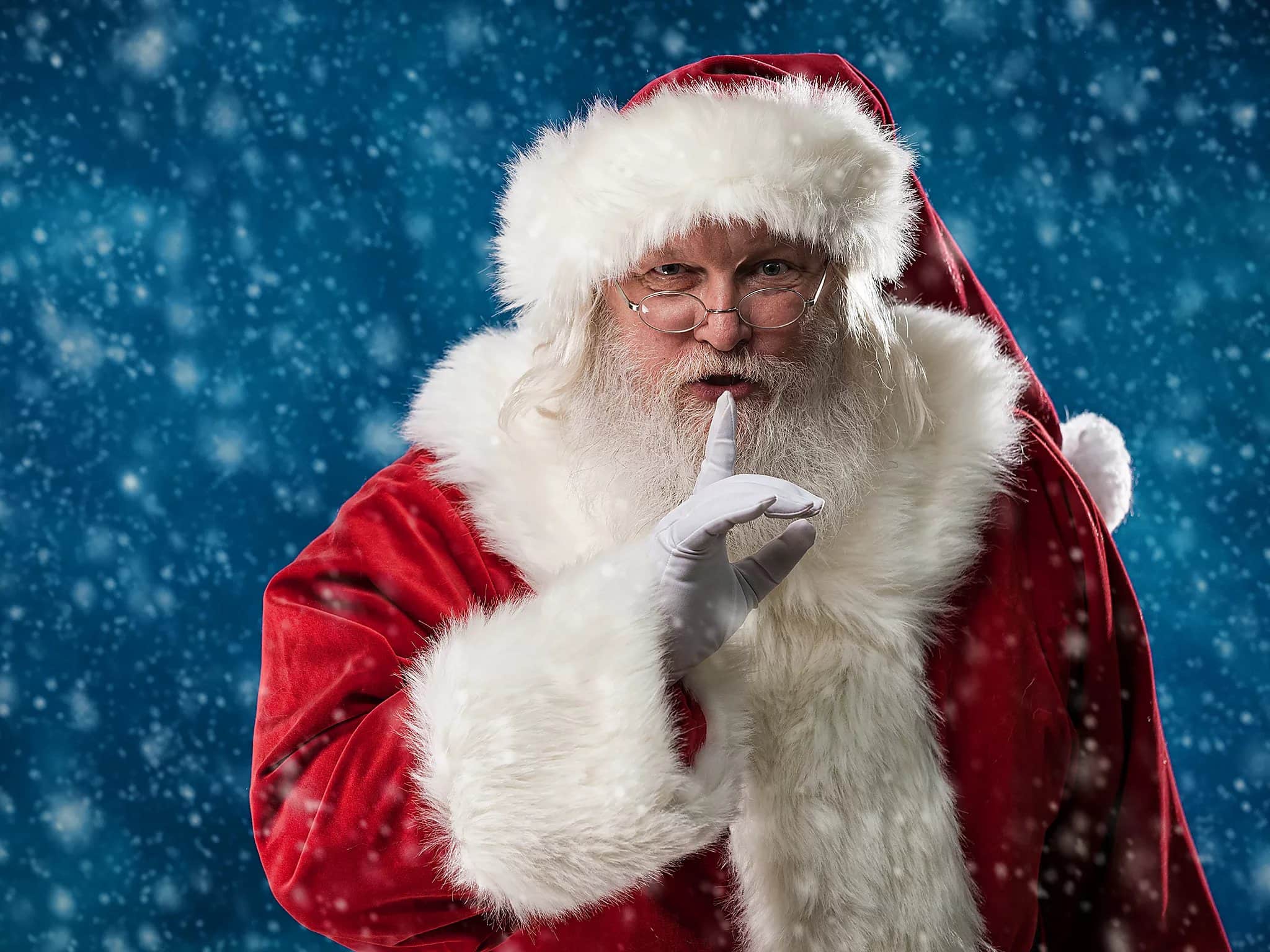 Почему детям опасно верить в Деда Мороза