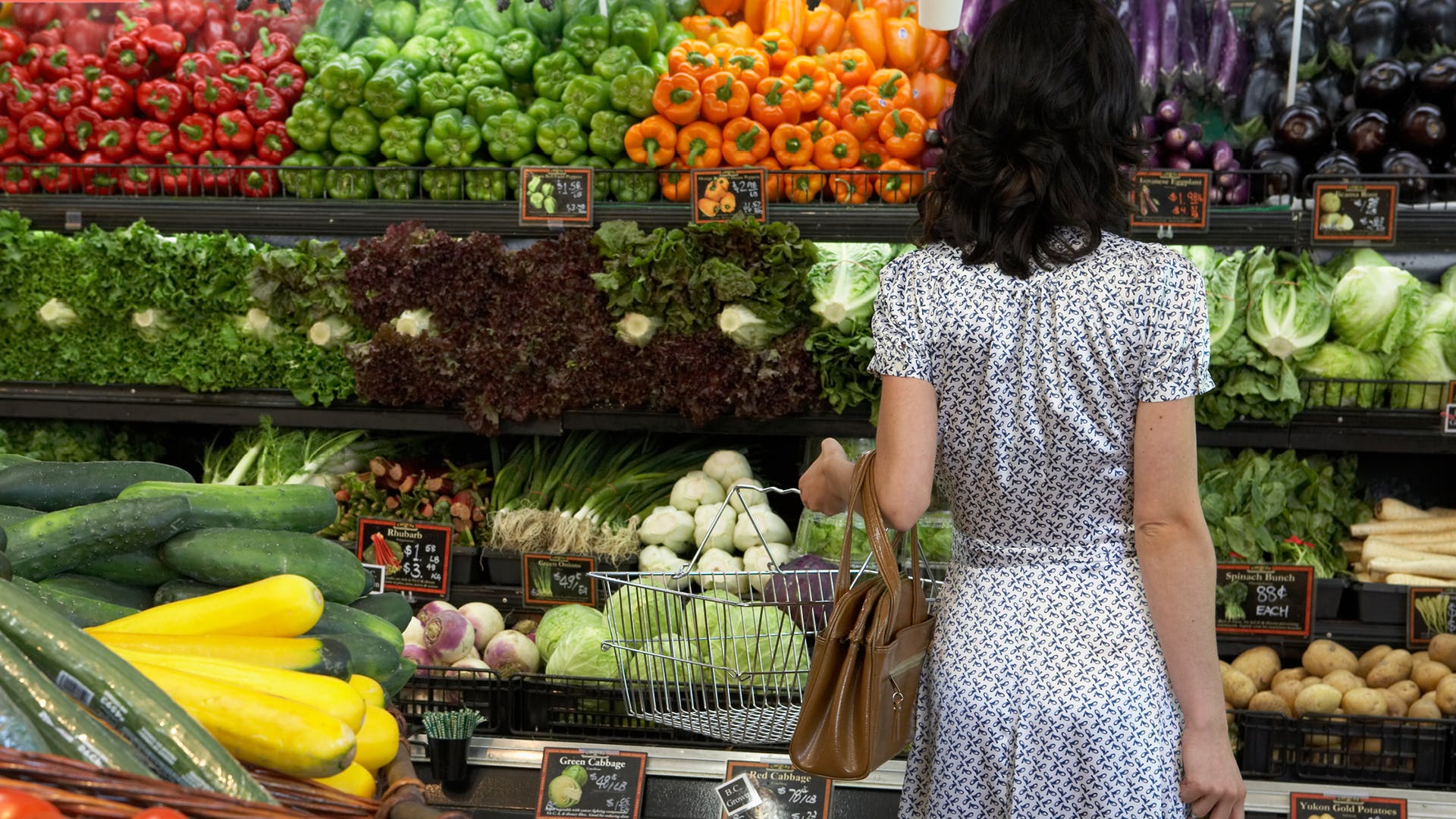 Недостаток овощей и фруктов в диете - хуже пестицидов