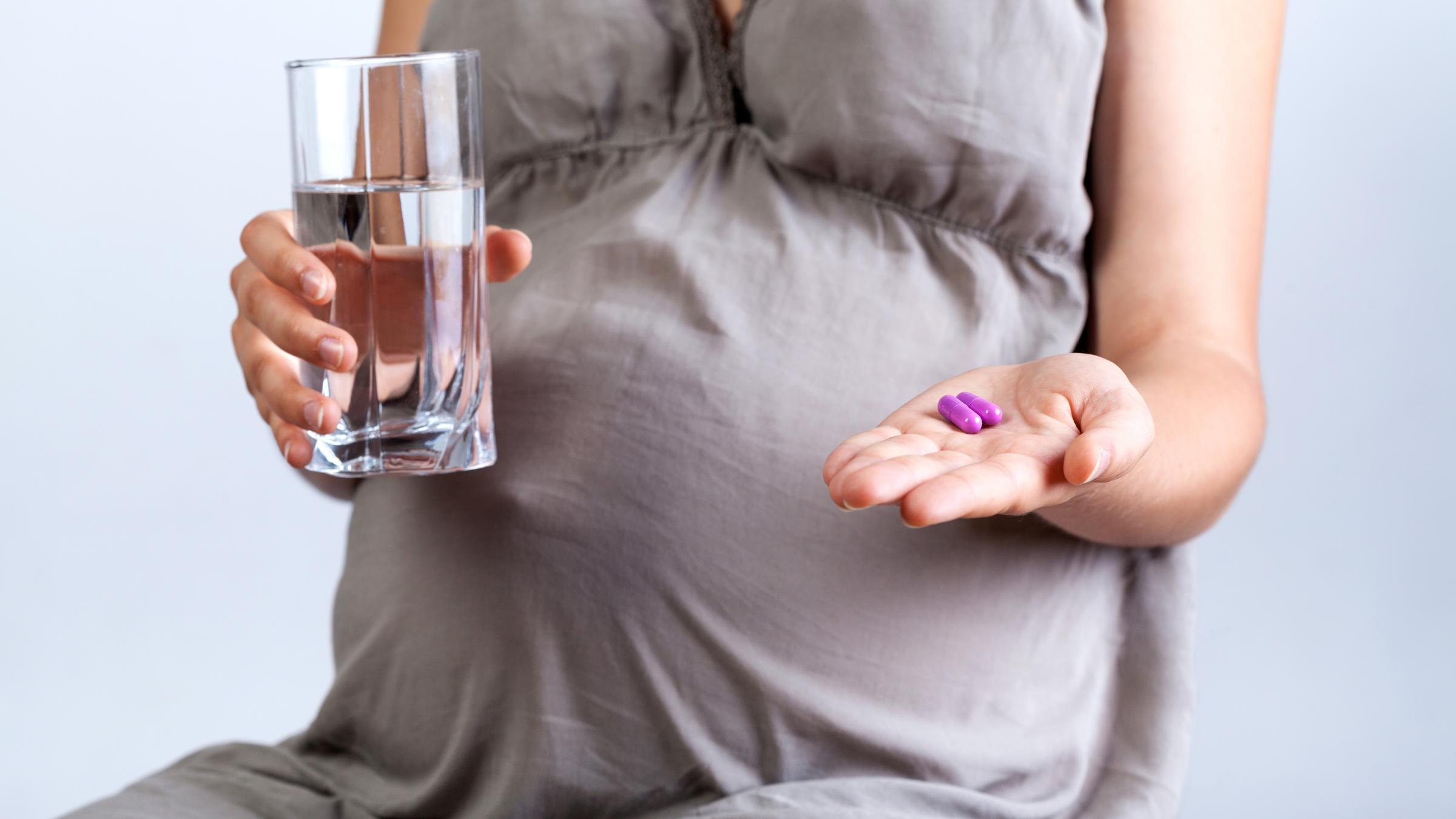 Как минимум 70% беременных получают ненужные лекарства