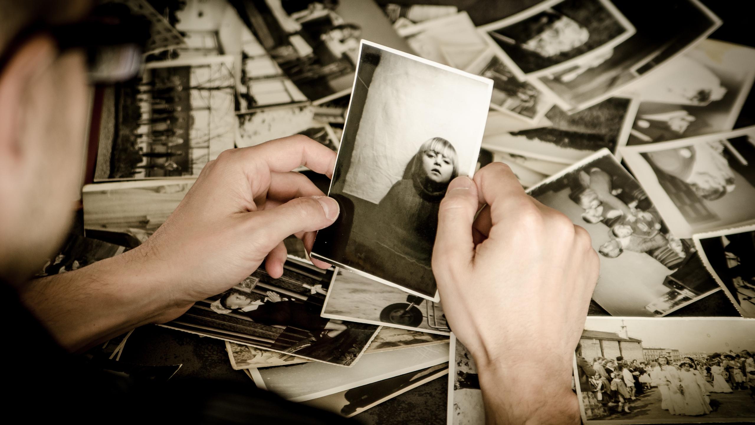 Что такое ложные воспоминания и как они образуются