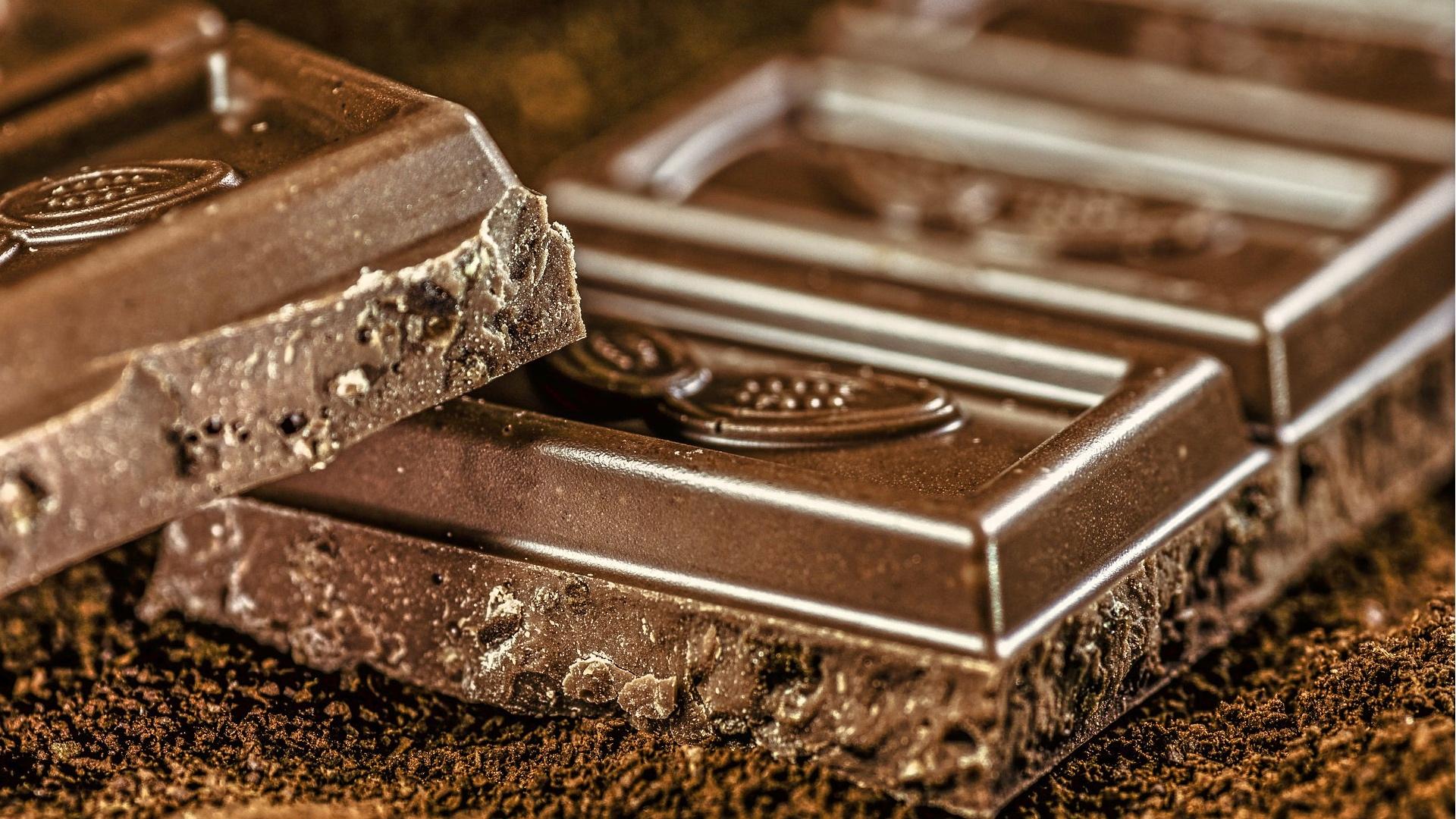 Шоколад: часть здорового питания или калорийная бомба с жирами и сахаром?
