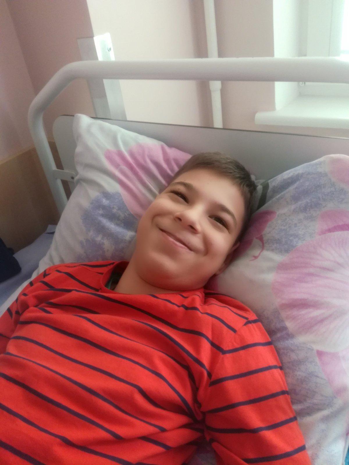 14-летний Ваня перенес уже 12 операций. Помогите мальчику встать на ноги!