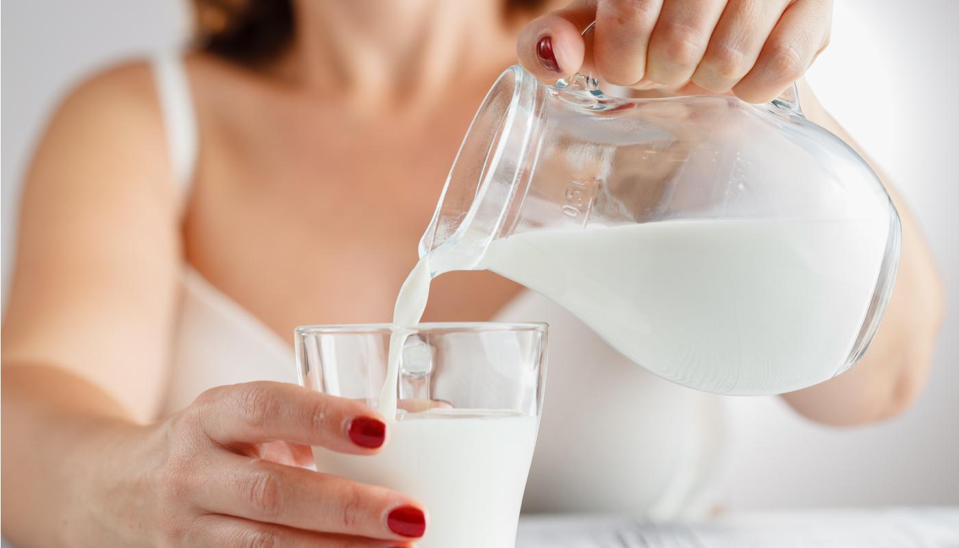 Регулярное употребление молока не повышает холестерин