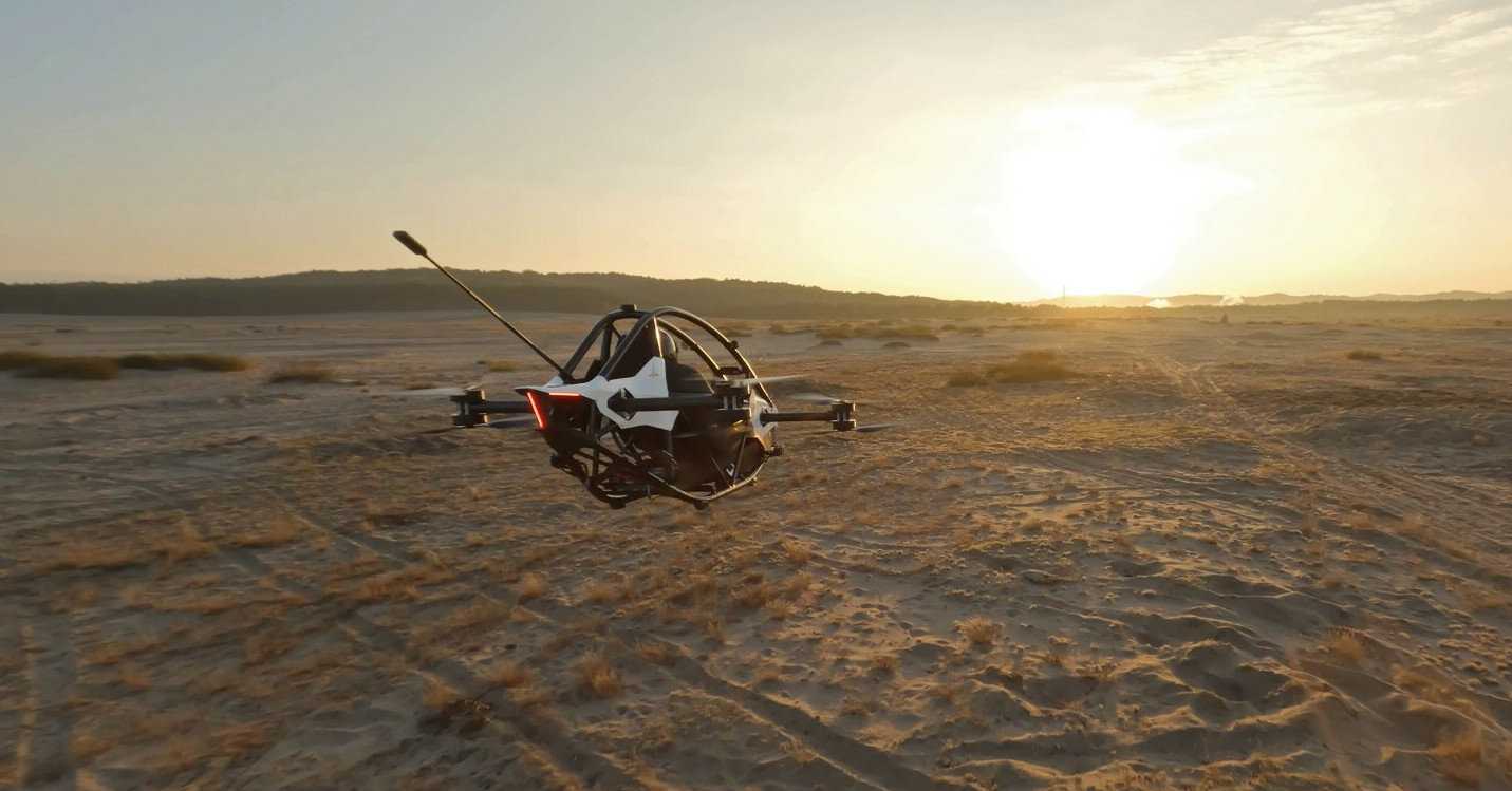 Шведская компания представила пилотируемый гоночный дрон Jetson ONE