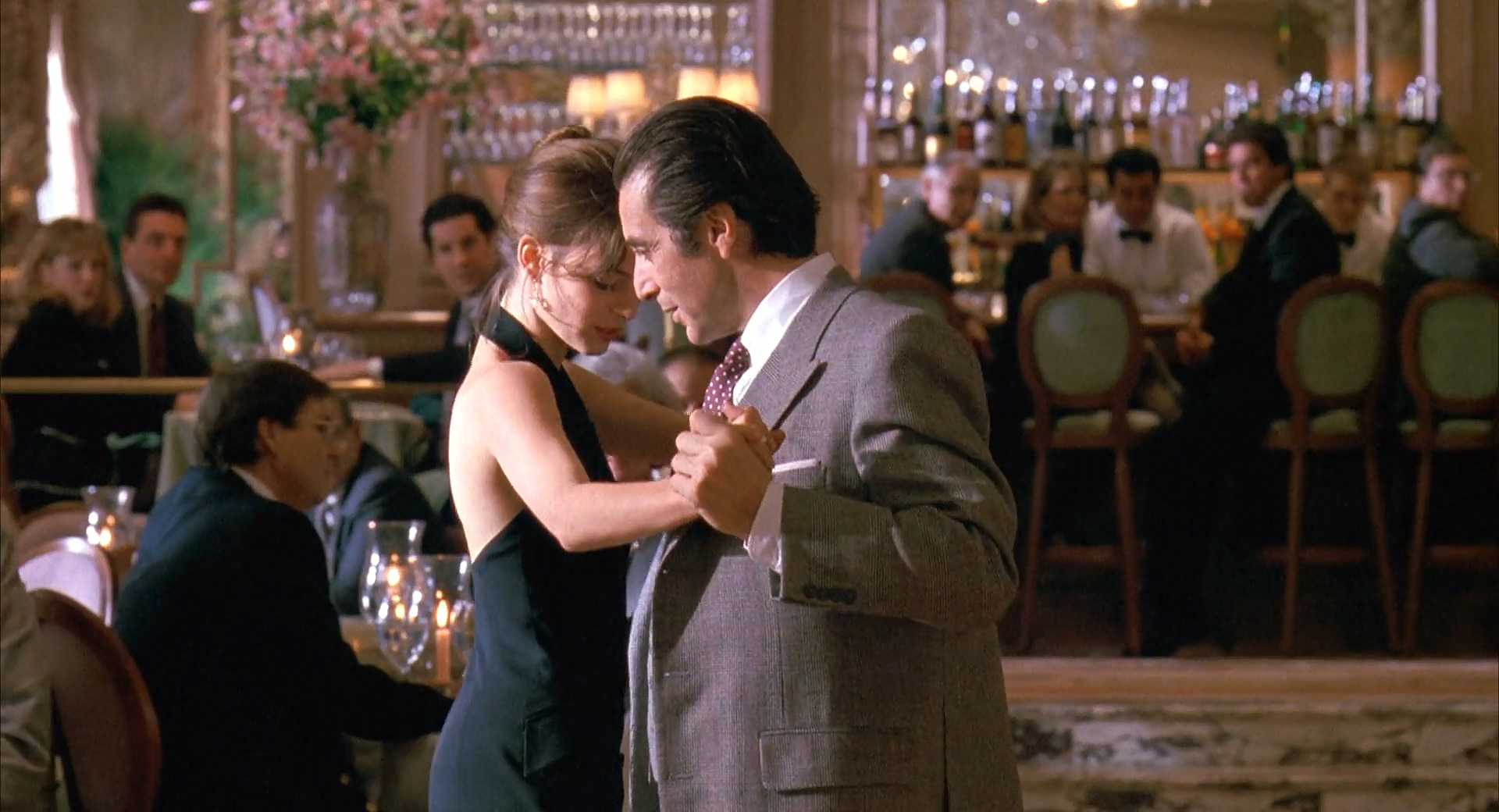 Аль пачино запах танго. Аль Пачино 1992. Аль Пачино запах женщины. Аль Пачино танго.