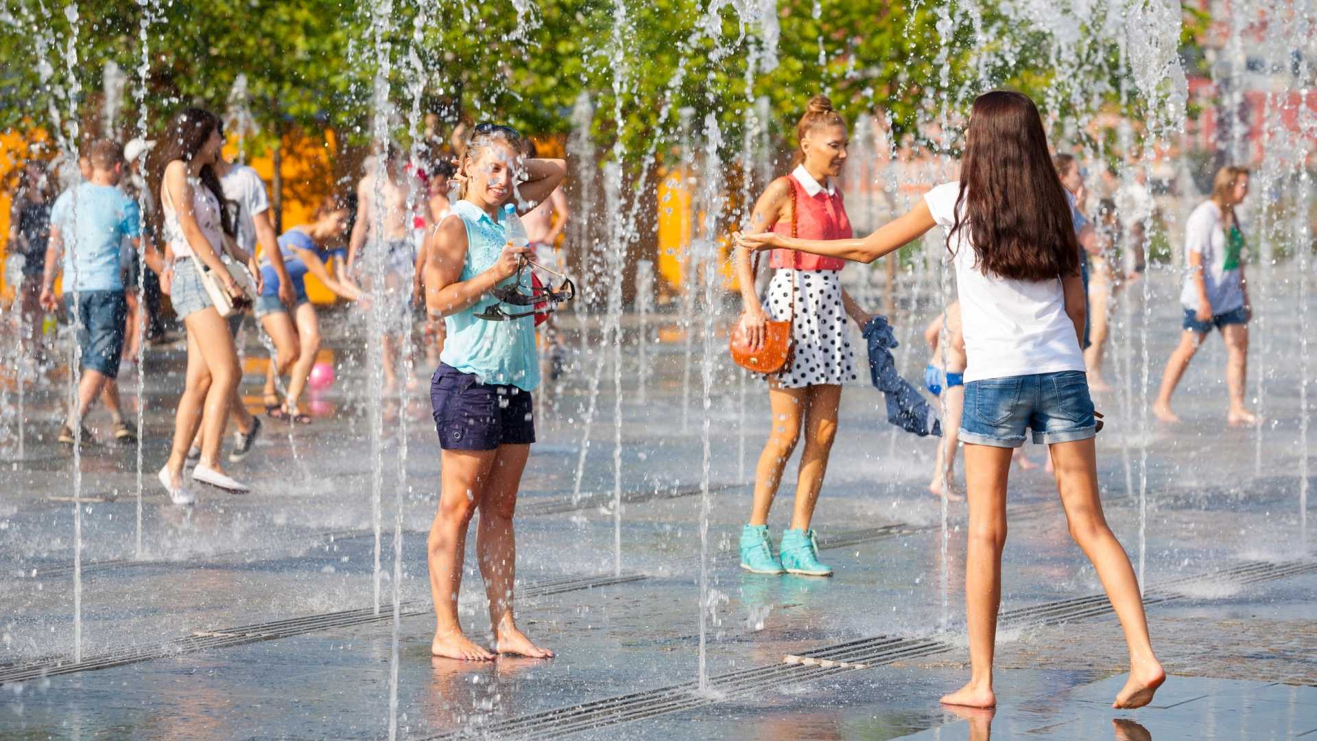 Экстремальная жара навредила молодежи сильнее, чем пожилым людям