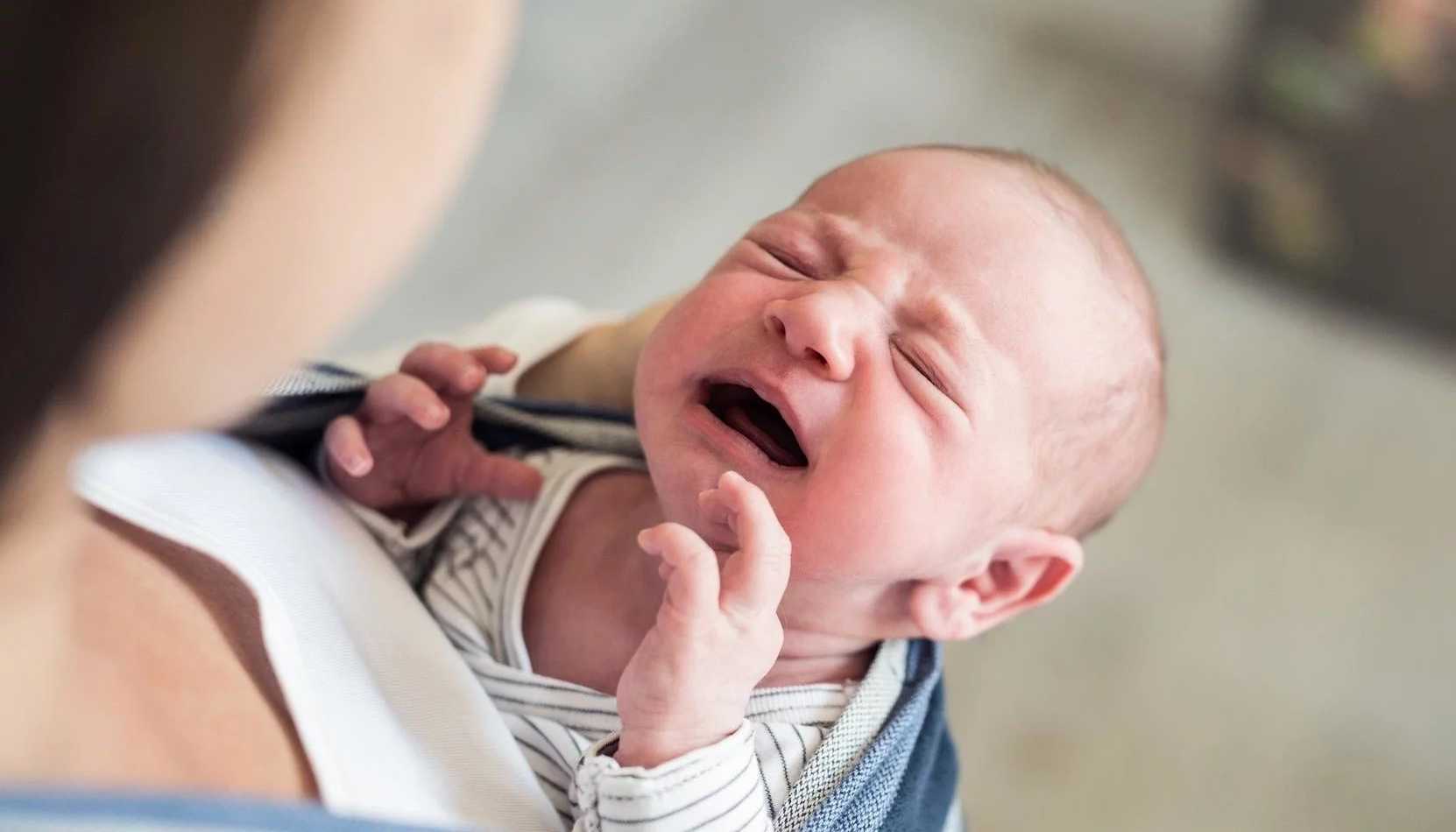 Взрослые учатся у младенцев различать их крики