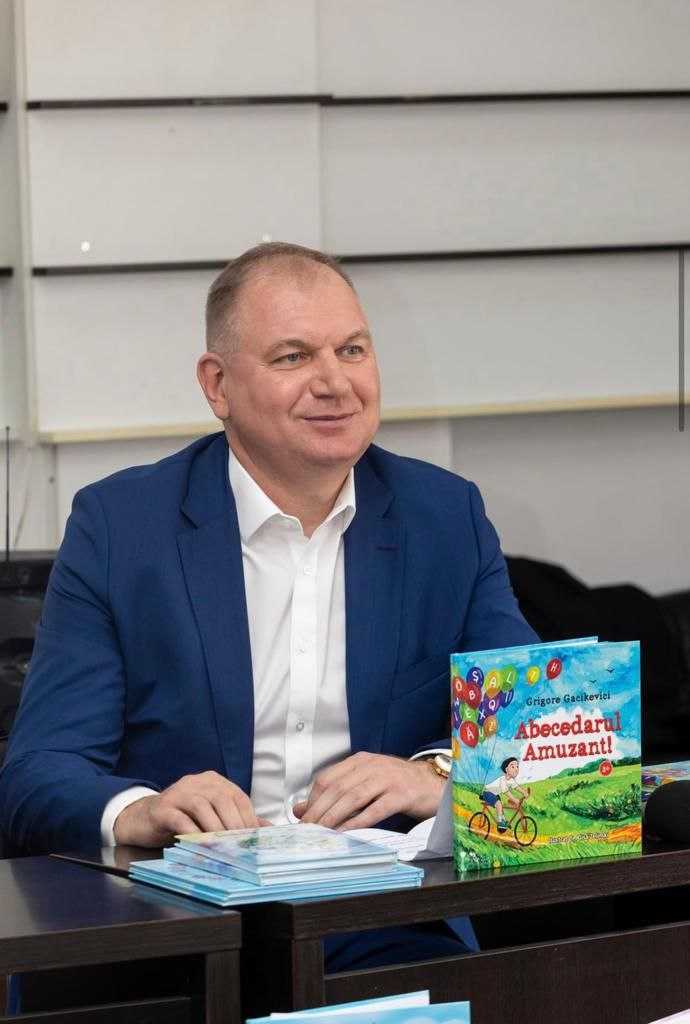 Григорий Гачкевич - детский писатель, книги которого помогают воспитывать