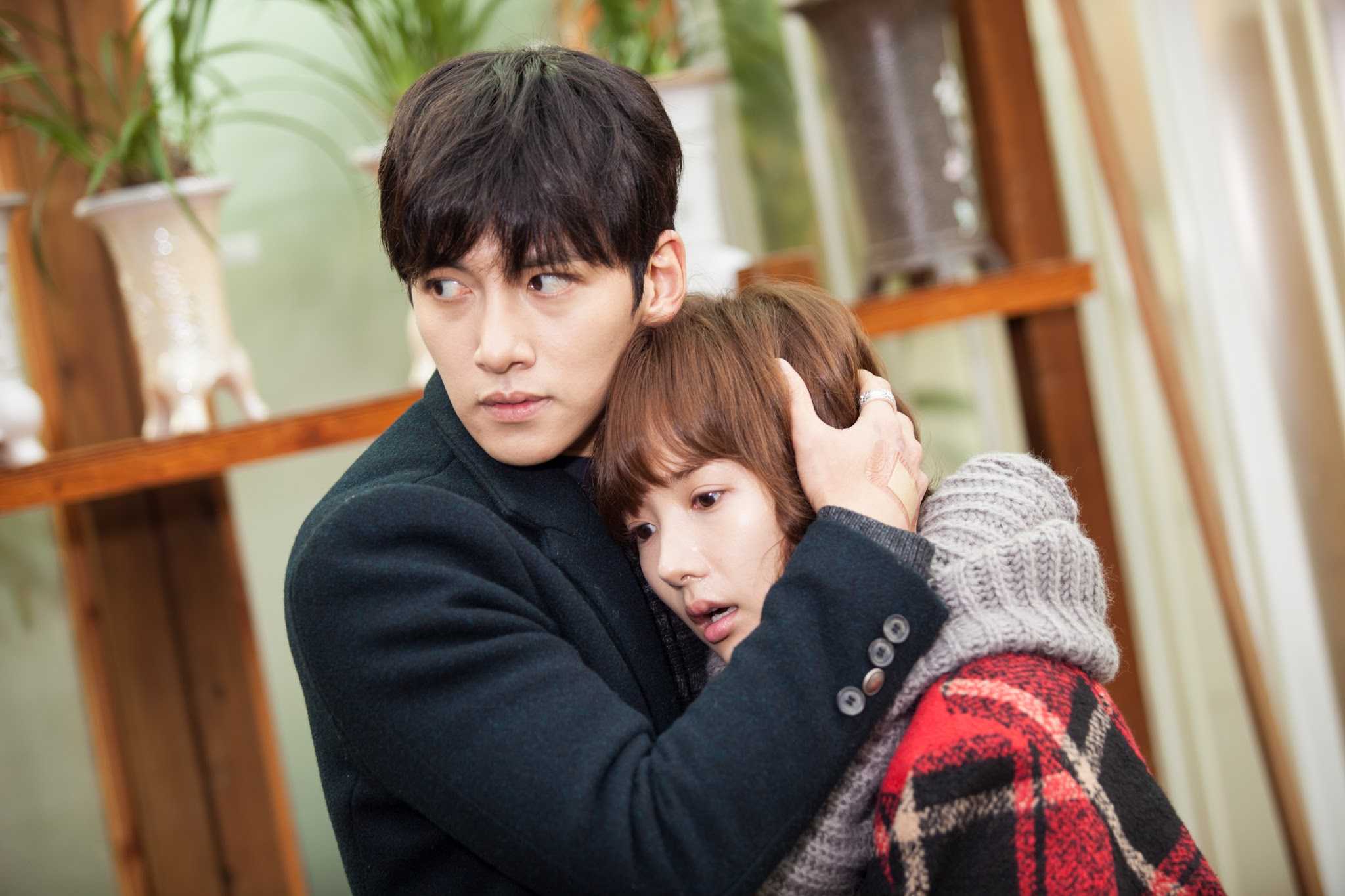 Готовность партнера защитить от потенциальной физической опасности посчитали основным фактором привлекательности Готовность партнера защитить от потенциальной физической опасности посчитали основным фактором привлекательности