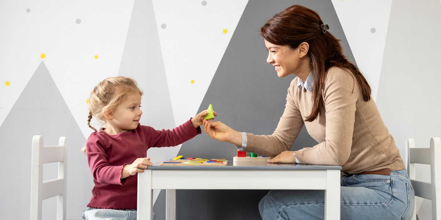 Малыши испытали больше радости, когда поделились угощением, а не когда получили Малыши испытали больше радости, когда поделились угощением, а не когда получили